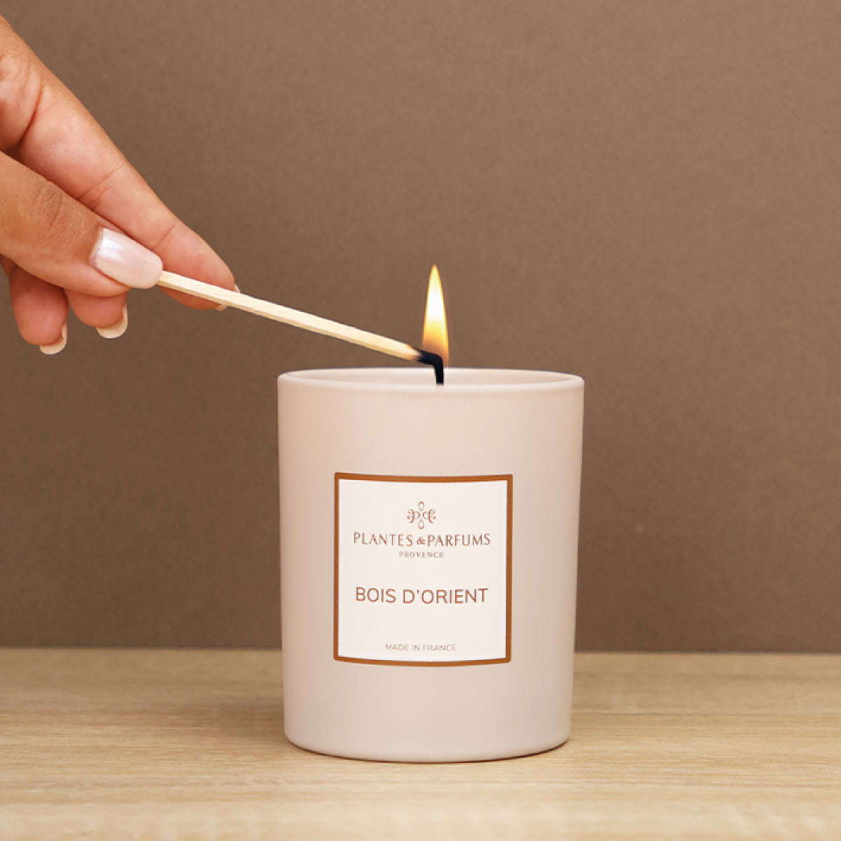 Qu’est-ce qu’une bougie au parfum boisé ?