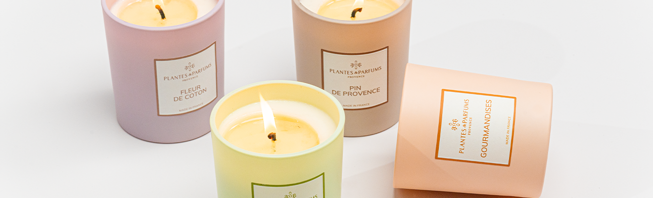 Bougies aux parfums floraux